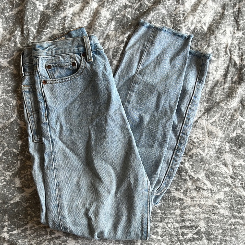 Levi’s Wedgie Jeans
